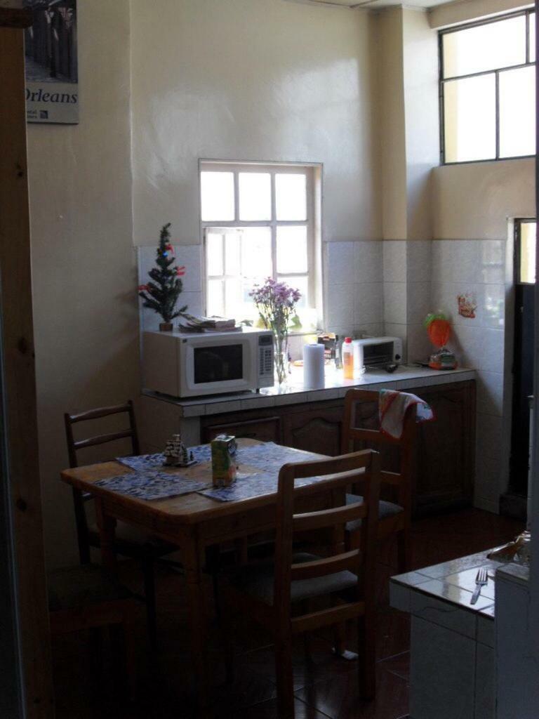Volunteer House Ξενοδοχείο Κίτο Εξωτερικό φωτογραφία